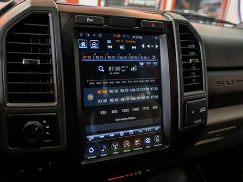 Used 2020 Ford F350 XL w/ Power Equipment Group image 23