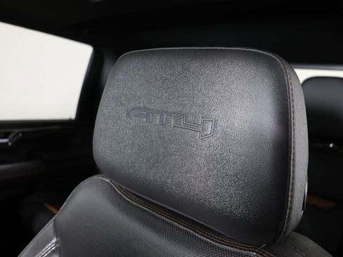 Used 2024 GMC Sierra 2500 AT4 w/ AT4 Premium Plus Package AWD/4WD image 53