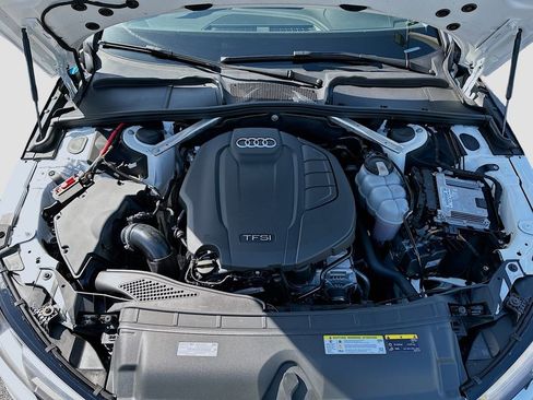Used 2019 Audi A4 2.0T Premium w/ Convenience Package image 35