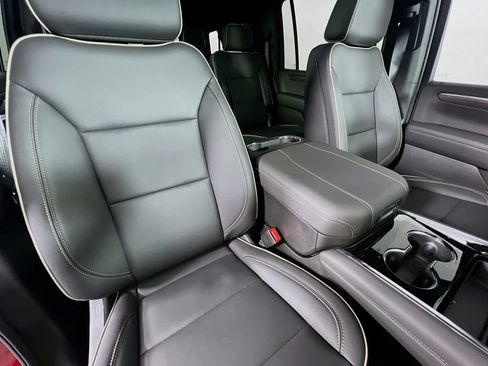 New 2026 Chevrolet Suburban Premier w/ LPO, Illumination Package image 30