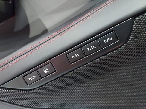 Used 2021 Ferrari F8 Tributo image 19