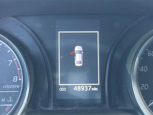 Used 2024 Toyota Camry SE image 15