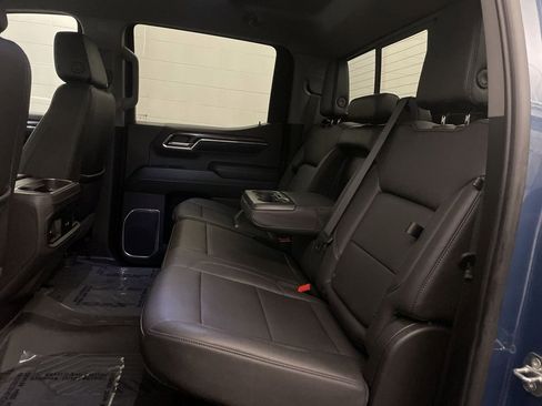 Used 2024 Chevrolet Silverado 1500 LT Trail Boss w/ Convenience Package II image 19