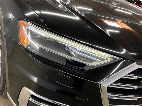 Used 2021 Audi A8 L 3.0T w/ Executive Plus Package image 29