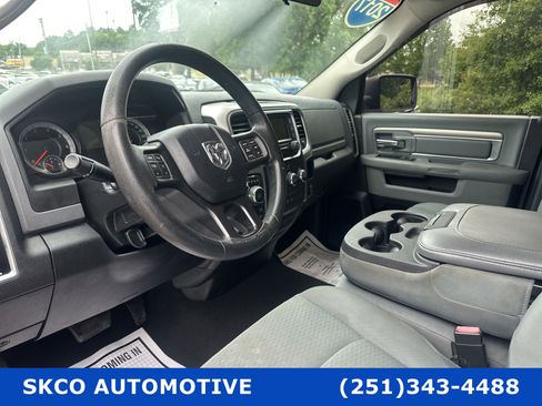 Used 2017 RAM 1500 Classic SLT image 20