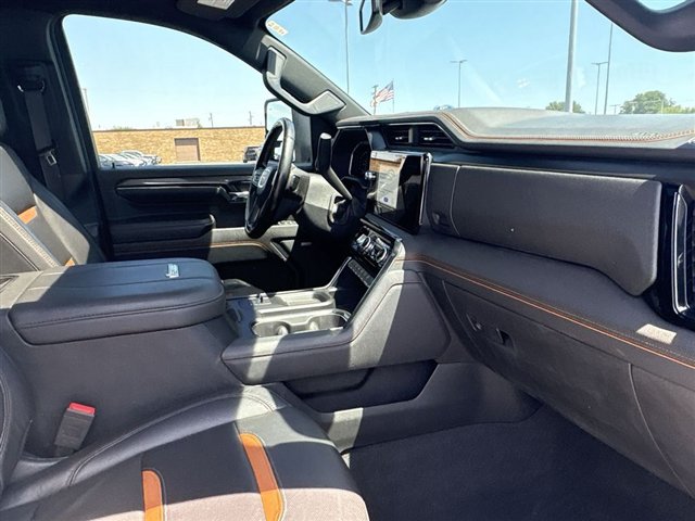 Certified 2024 GMC Sierra 2500 AT4 w/ AT4 Preferred Package AWD/4WD image 30