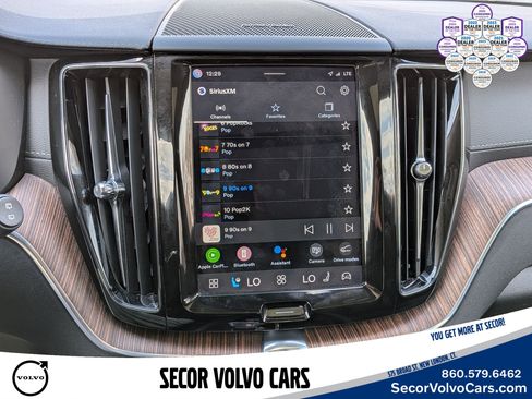 Used 2023 Volvo XC60 B6 Ultimate w/ Protection Package Premier image 20