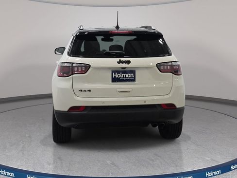 Used 2019 Jeep Compass Latitude AWD/4WD image 7