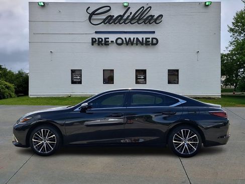 Used 2025 Lexus ES 350 w/ Premium Package image 6