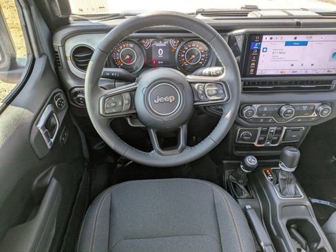 New 2026 Jeep Gladiator Sport image 14