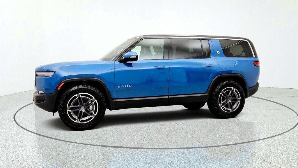 Used 2025 Rivian R1S Adventure Dual AWD/4WD image 8