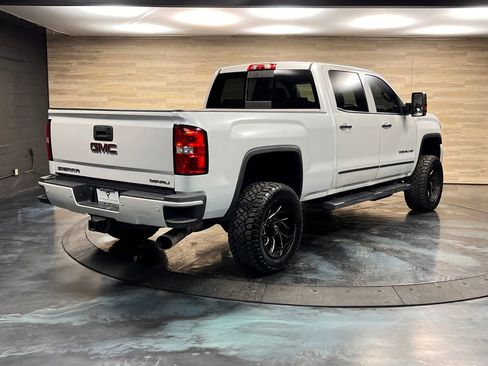 Used 2018 GMC Sierra 3500 Denali w/ Duramax Plus Package AWD/4WD image 22