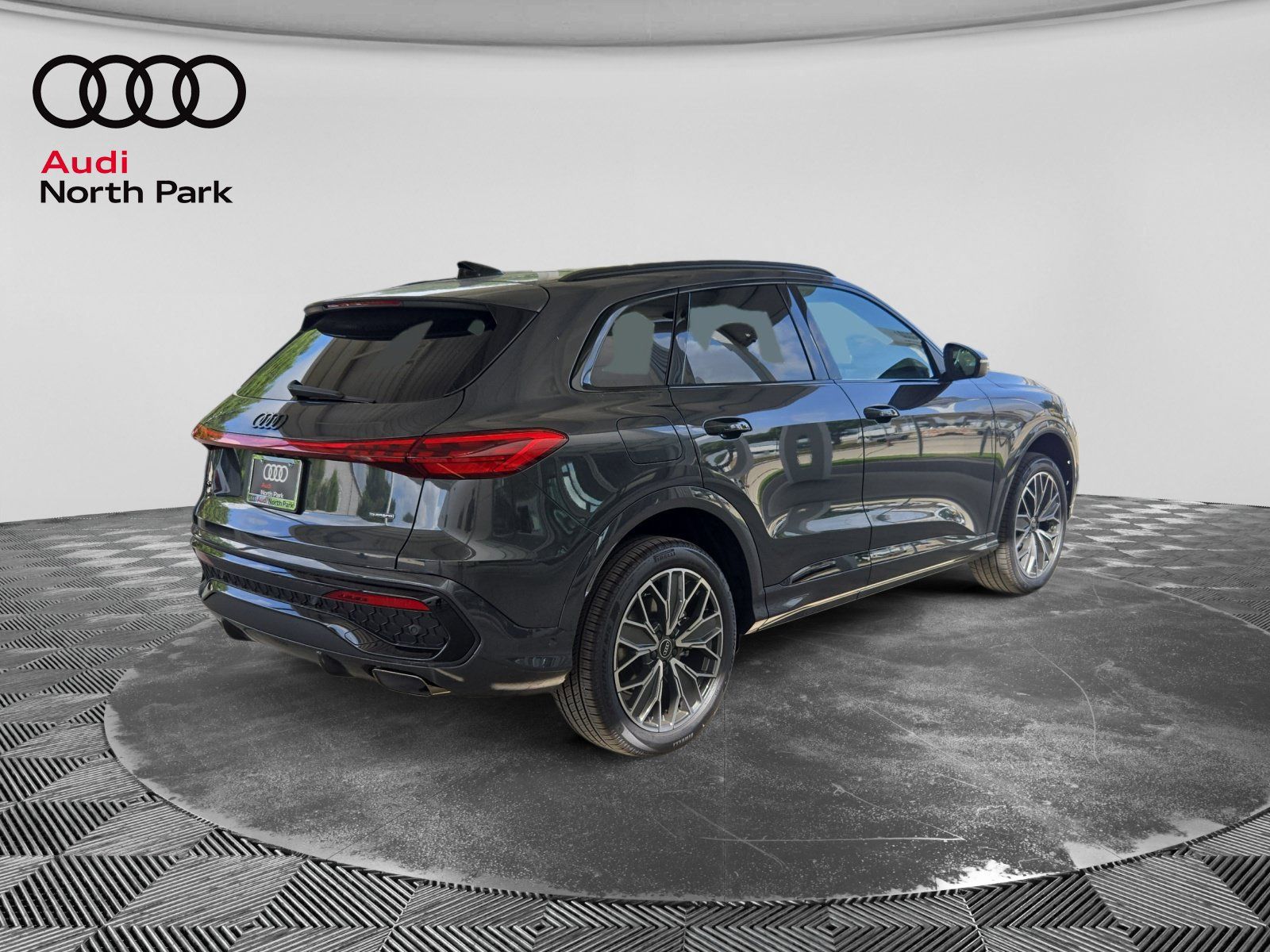 New 2026 Audi Q5 Premium AWD/4WD image 5