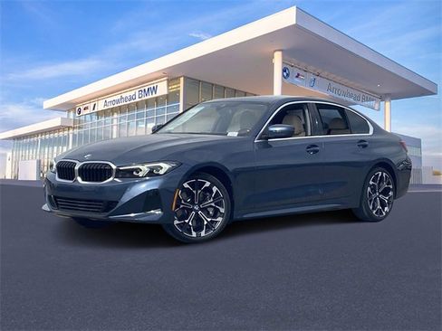 Used 2025 BMW 330i Sedan w/ Convenience Package image 24