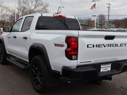 New 2024 Chevrolet Colorado Trail Boss w/ LPO, Dark Essentials Package image 22