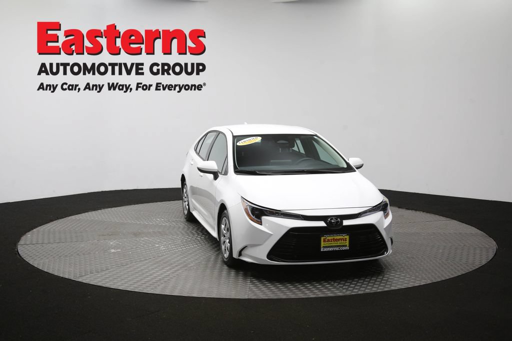 Used 2026 Toyota Corolla LE FWD image 51