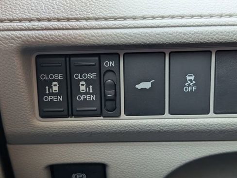 New 2026 Honda Odyssey EX-L image 24