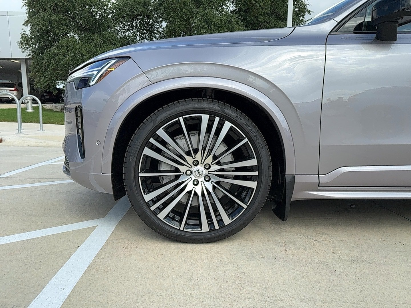 Used 2026 Volvo XC90 B6 Ultra w/ Protection Package Premier AWD/4WD image 8
