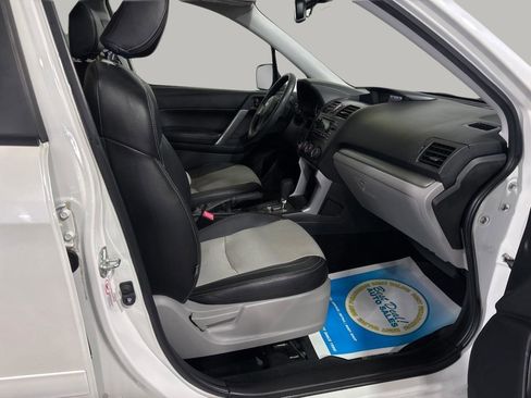 Used 2015 Subaru Forester 2.5i Premium w/ All-Weather Package AWD/4WD image 29