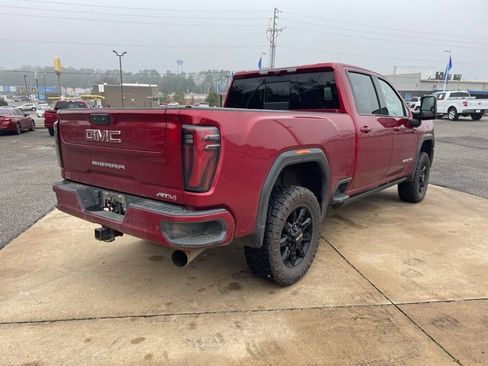 Used 2024 GMC Sierra 2500 AT4 w/ AT4 Premium Plus Package image 7