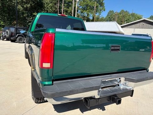 Used 1999 Chevrolet Silverado 2500 4x4 Crew Cab w/ Preferred Equipment Group 2 image 12