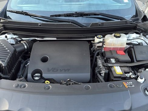 Used 2022 Buick Enclave Essence w/ Sport Touring Edition image 35