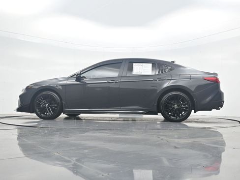 Used 2026 Toyota Camry SE FWD image 32