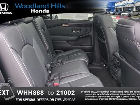 Used 2025 Honda Pilot Elite image 22