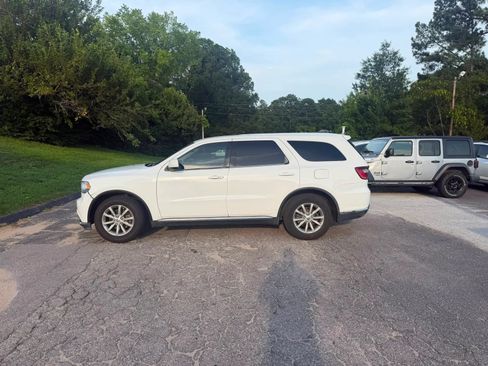 Used 2017 Dodge Durango SXT w/ 3rd Row Seating Group RWD image 4
