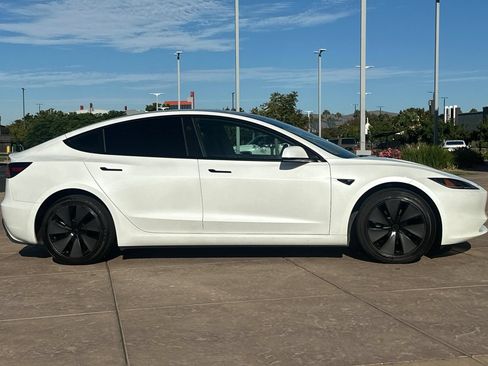 Used 2024 Tesla Model 3 Long Range AWD/4WD image 3