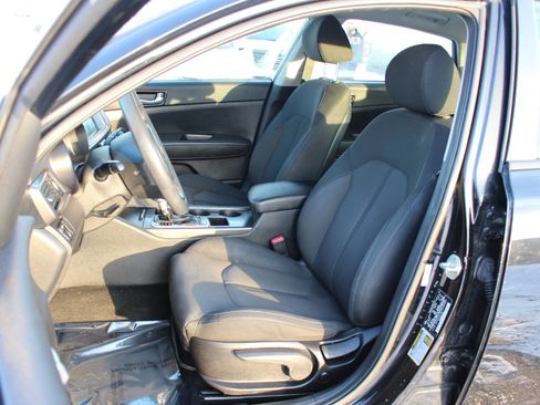 Used 2018 Kia Optima LX image 15