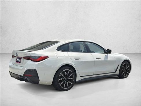 Used 2024 BMW i4 xDrive40i w/ M Sport Package AWD/4WD image 5