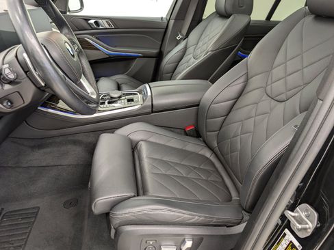 Certified 2024 BMW X5 xDrive40i w/ Premium Package image 5