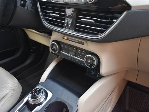 Used 2021 Ford Escape SEL AWD/4WD image 26