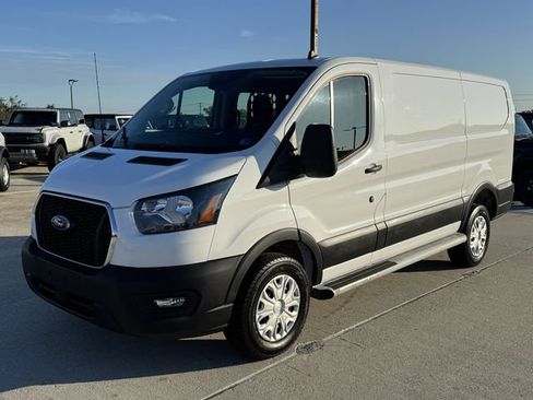 Used 2025 Ford Transit 250 Low Roof w/ Exterior Upgrade Package RWD image 11