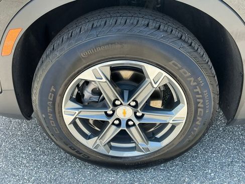 Used 2025 Chevrolet Blazer LT FWD image 22