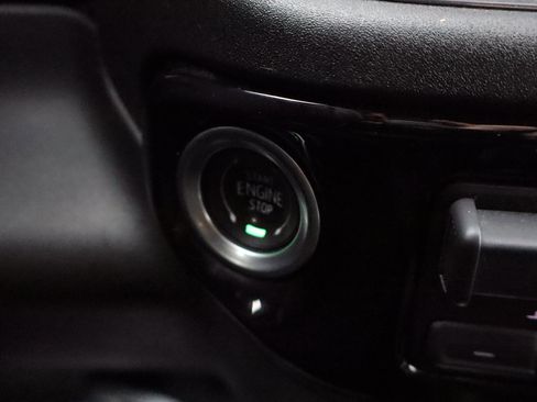 Certified 2022 Chevrolet Silverado 1500 High Country w/ High Country Premium Package image 21