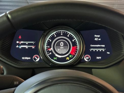 Used 2017 Aston Martin DB11 V12 RWD image 20