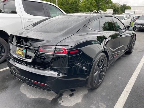 Used 2023 Tesla Model S Standard Range AWD/4WD image 2