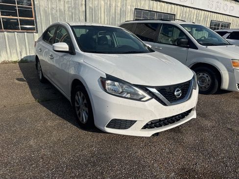 Used 2017 Nissan Sentra S w/ S Style Package FWD image 2