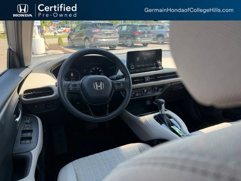 Used 2025 Honda HR-V LX image 14