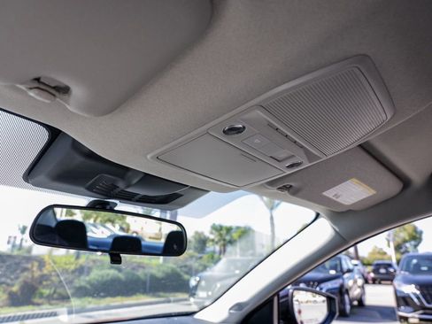 New 2026 Nissan Sentra SV image 32