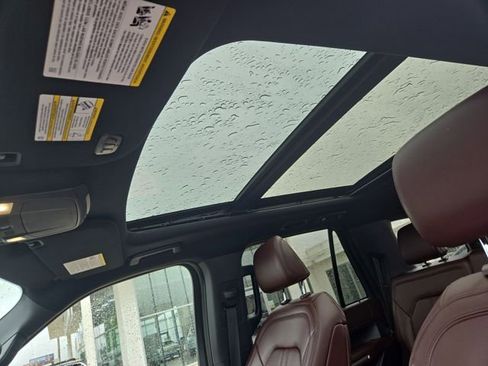 Used 2022 Ford Expedition Limited RWD image 21