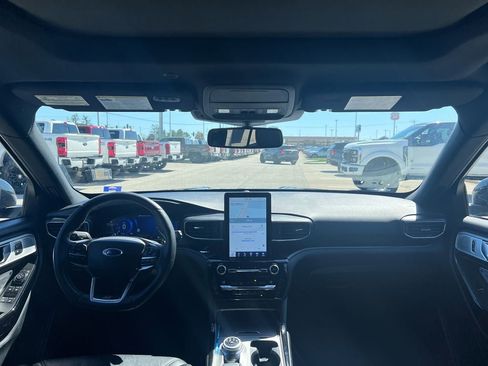 Used 2021 Ford Explorer ST w/ Equipment Group 401A AWD/4WD image 28