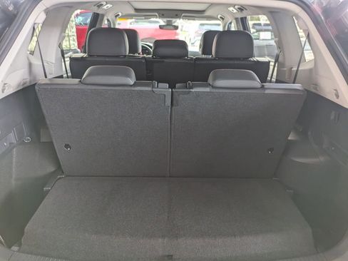 Used 2024 Volkswagen Tiguan Wolfsburg Edition image 28