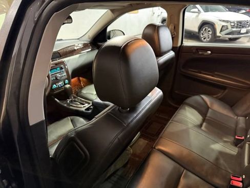 Used 2015 Chevrolet Impala LTZ FWD image 30