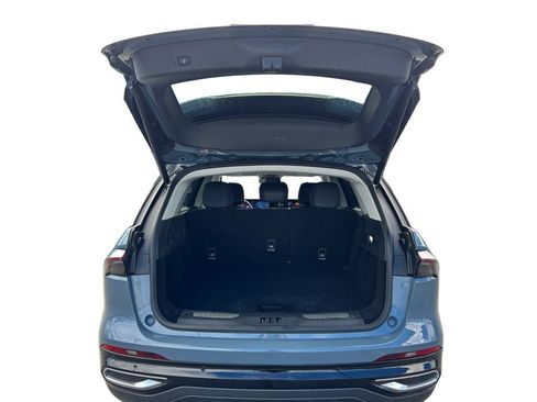 Certified 2025 Lincoln Nautilus Premier AWD/4WD image 24