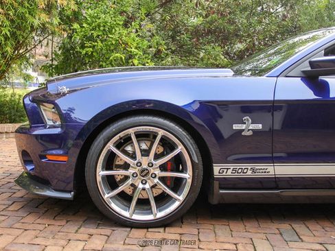 Used 2012 Ford Mustang Shelby GT500 image 4