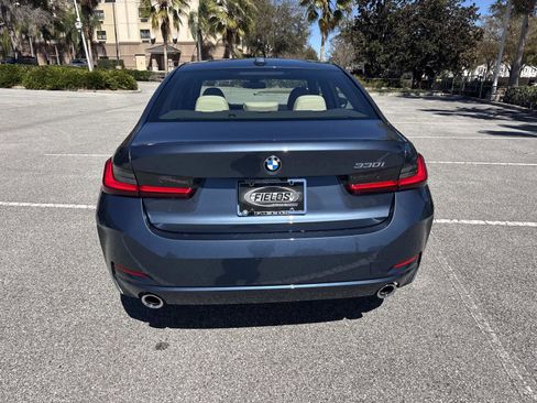 New 2026 BMW 330i Sedan w/ Premium Package image 5
