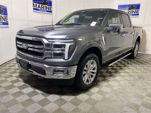 Used 2024 Ford F150 Lariat w/ FX4 Off-Road Package image 11